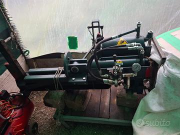 Spaccalegna idraulico