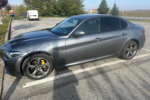 Alfa Romeo Giulia Sprint 2.2