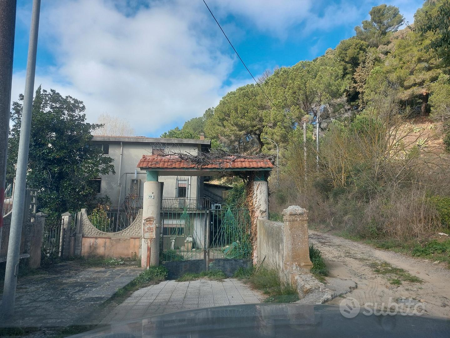 Appartamento, giardino e garage - Vista 2