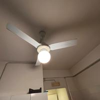 Ventilatore da soffitto con luce