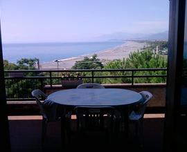 Vacanze a Cirella sul mare 110mq - 10 posti letto
