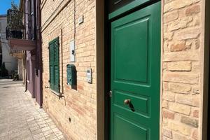 In pieno centro con ingresso autonomo