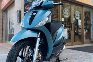 Piaggio Medley 200 S
