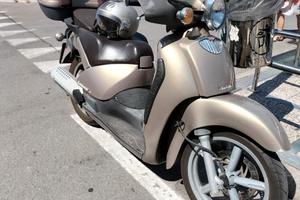 Aprilia Scarabeo 150