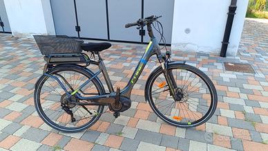 E-bike City Bike Cube come nuova