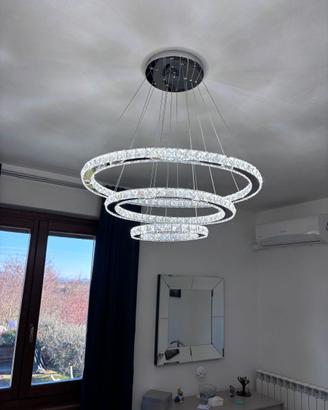 Lampadario e lampade in cristallo – LED