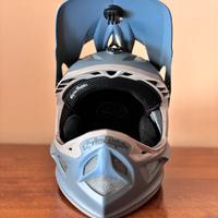 casco troy lee design d3