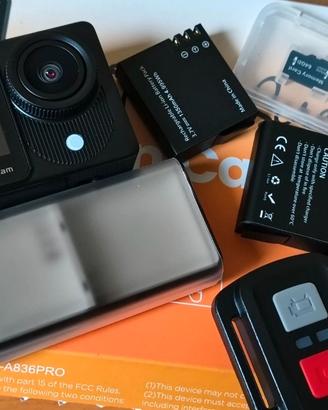Action Cam 4K Doppio Schermo ed accessori Nuova 