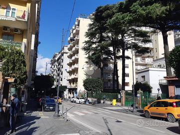 3 LOCALI A NOCERA INFERIORE