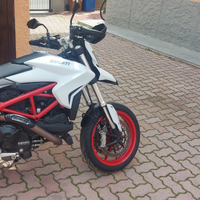 Hypermotard 939