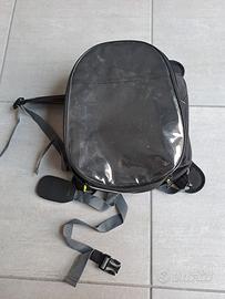 Borsa da serbatoio magnetica Givi EA102B