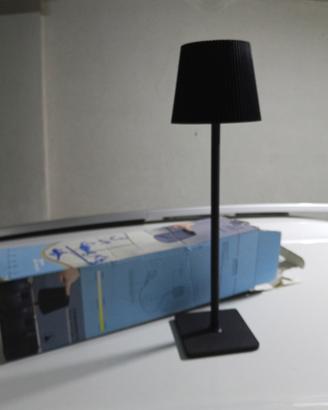 lampada da tavolo ricaricabile 