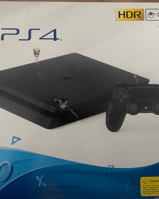 PS4 + 2 giochi