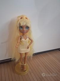 Rainbow High Fashion Doll