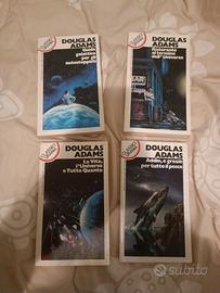 Lotto Douglas Adams 4 volumi serie Guida galattica