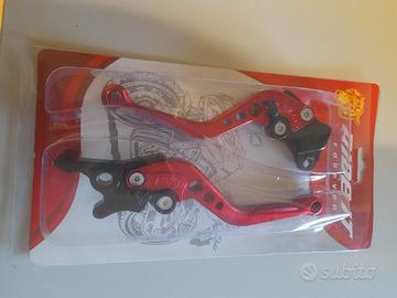 Leve moto rosso 