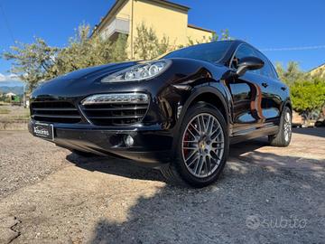 Porsche Cayenne 3.0 Diesel strafull