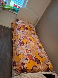 al primo che viene a ritirare entrambi