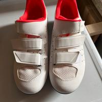 scarpe bici strada o mtb