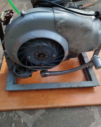 motore vespa Piaggio modello VNA1 revisionato