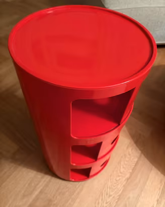 Comodino Kartell