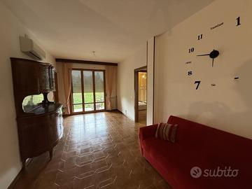 AS927 - luminoso appartamento con garage