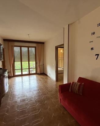 AS927 - luminoso appartamento con garage