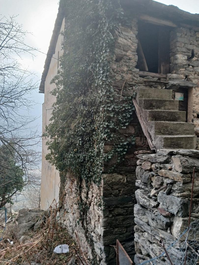 Rustico in zona panoramica - Vista 2