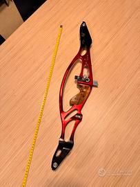 Riser Hoyt Aerotec 25” rosso – ILF e accessori