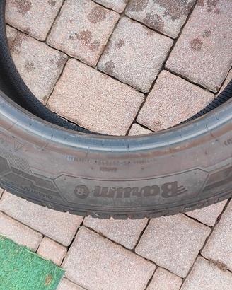 2 coppie di gomme 4 stagioni  205 55 17 95V