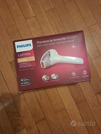 Epilatore a luce pulsata Philips Lumea Prestige