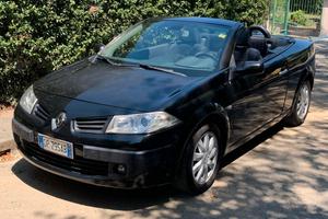 Renault Megane II Coupé - Cabriolet