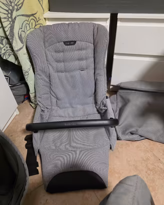 inglesina aptica xt trio