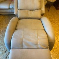 Poltrona alzapersona