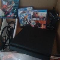 PS4 con scatola come nuova + Joypad e 3 giochi