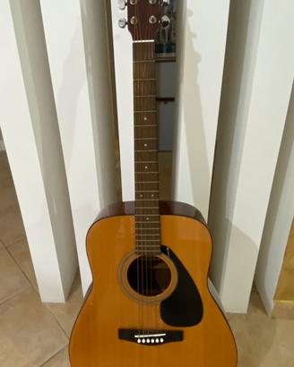 Chitarra Acustica Yamaha