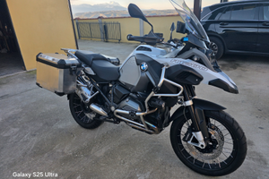 Bmw r1200gs adventure