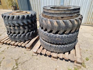 Gomme per escavatore