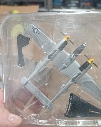 Modellino Aereo Militare Caccia 