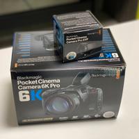 Blackmagic 6K Pro con mirino e ottica