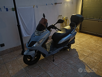 Kymco Dink 125