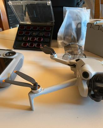 DJI Mini 4 Pro + care refresh + filtri ND Freewell