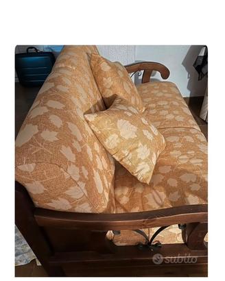 Divano letto matrimoniale legno