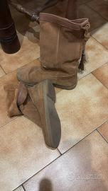 Stovali scamosciati marrone/beige