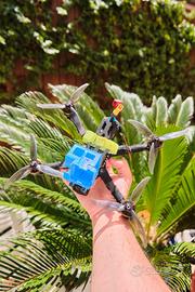 Drone 6S con BLACKBIRD V4 1960kv
