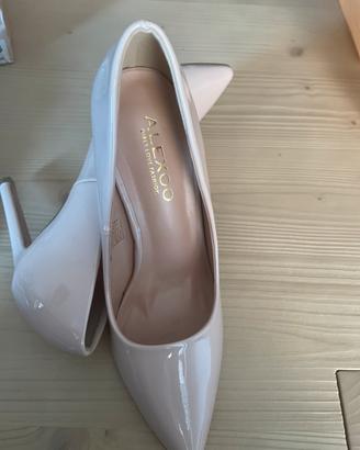 Decolte nude tacco
