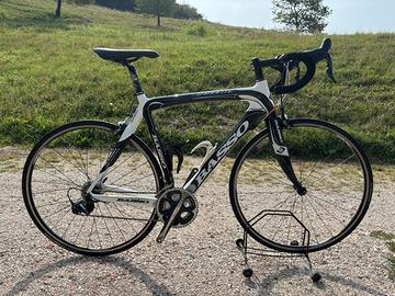 Bici da corsa basso diamante