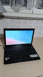 Notebook Packard Bell con Windows XP retrogaming