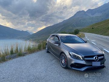Mercedes A45 AMG 4matic 381cv 2018