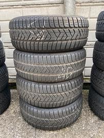 Pneumatici 215 60 16 Pirelli